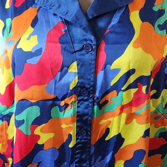 COLORFUL ☆ CAMO PRINT ☆ BOXY STYLE ☆ SATIN TOP ☆ NWT - Picture 4 of 10